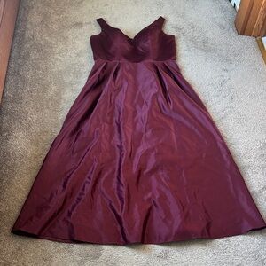Kanali K Maroon Satin Formal Gown A Line Sleeveless Evening Prom Dress SIZE 12